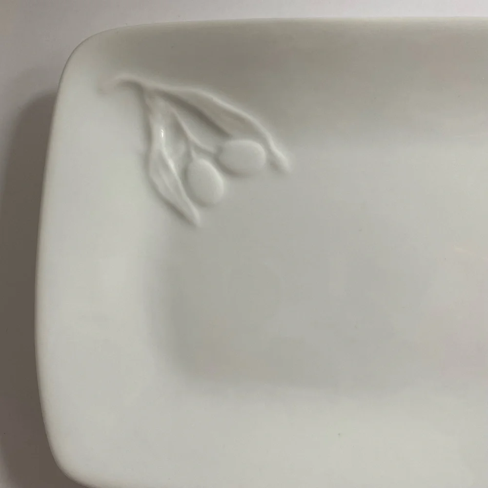 Crate & Barrel Plate Porcelain with Raised Olive Design For Cheese Snacks mint!